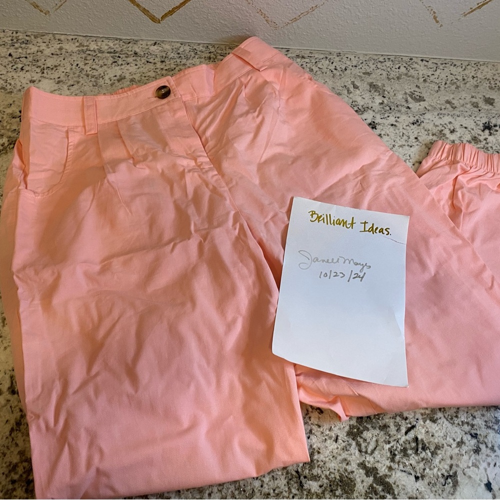 HALARA Women's Cropped Pants in Light Pink